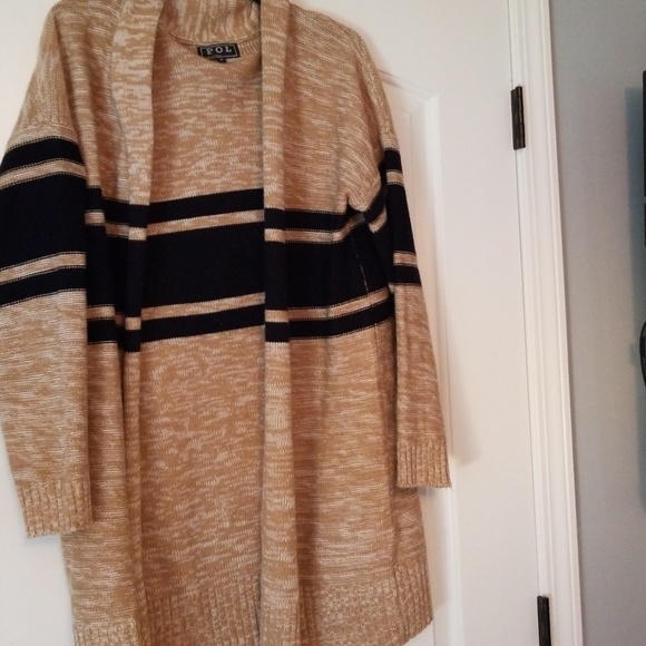 Modcloth Tops - Modcloth Sweater